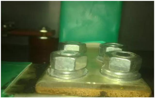 高壓開關(guān)柜安裝過程及注意事項詳細(xì)說明，有插圖，非常實用！