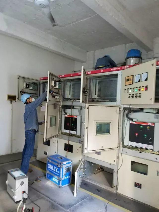 高電壓開關(guān)柜維護(hù)，確保整個配電室高效運行！