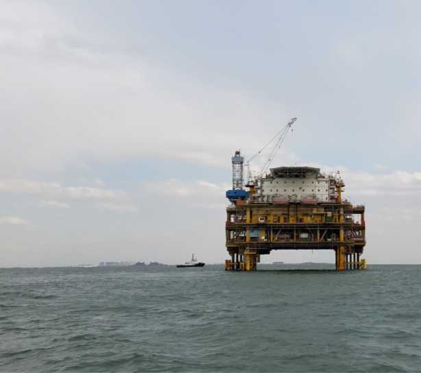 如何防潮和除濕海上電力設(shè)備(高電壓開關(guān)柜)？