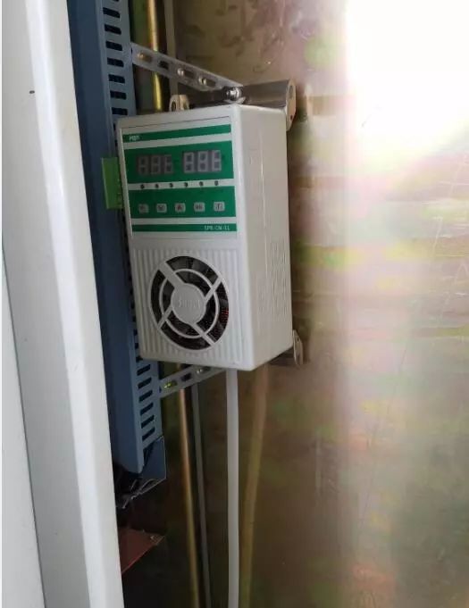 如何防潮和除濕海上電力設(shè)備(高電壓開關(guān)柜)？