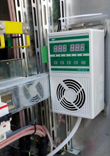 對于可移動或緊湊的高壓開關(guān)柜來說，可靠的除濕方法是什么？