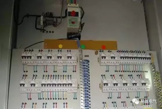 配電箱的布線和安裝的通用標(biāo)準(zhǔn)是什么？我們應(yīng)該注意哪些問題？圖片和文本的詳細(xì)說明