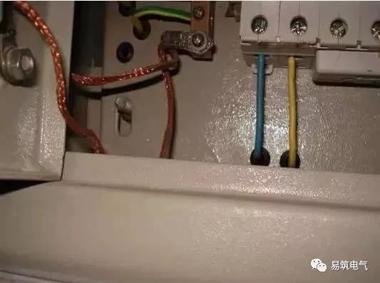 配電箱的布線和安裝的通用標(biāo)準(zhǔn)是什么？我們應(yīng)該注意哪些問題？圖片和文本的詳細(xì)說明