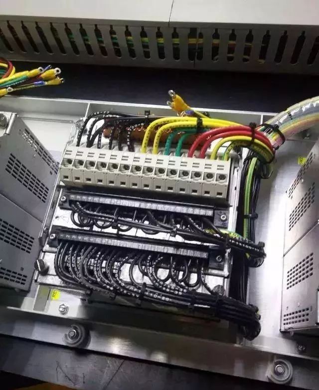 配電箱內(nèi)部結(jié)構(gòu)詳細分析，誰看誰懂，學(xué)不求人！