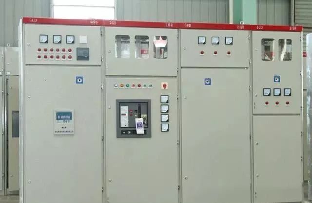 配電箱標(biāo)準(zhǔn)、接線方法、安裝方法和分類等。被詳細(xì)描述并且一次清楚。