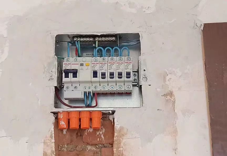 在安裝配電箱之前，我應(yīng)該注意什么？這個細(xì)節(jié)不能馬虎！